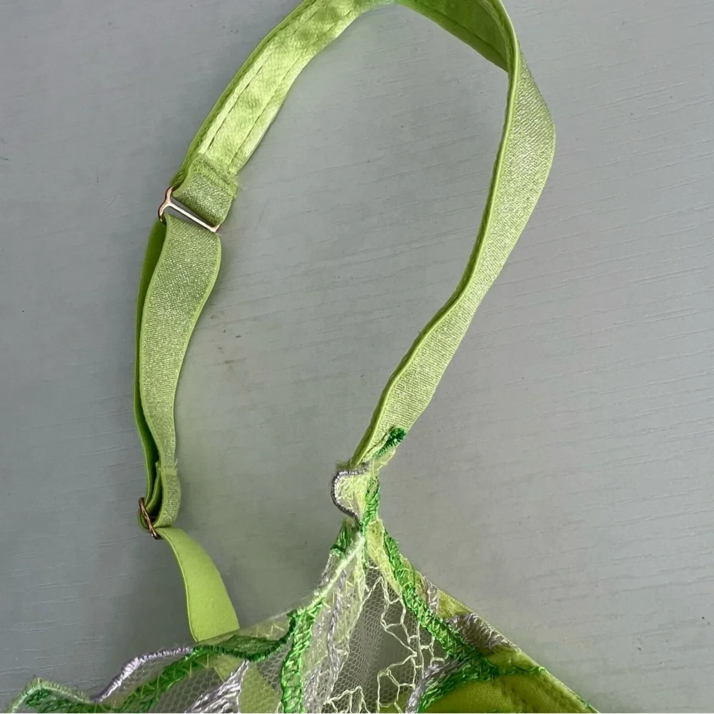 Savage X Fenty Shining Star lime green Embroidered Unlined Demi Bra size 38DD - Picture 6 of 12